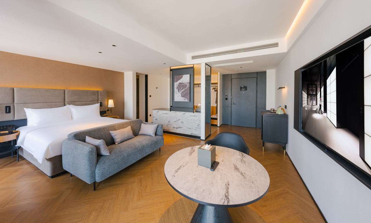 Executive King Room